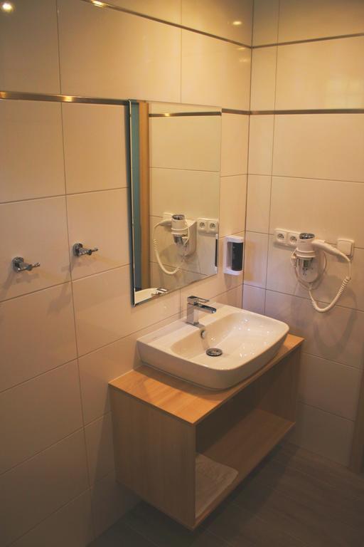 Wellness Hotel Sauna มาลา โมราฟกา ภายนอก รูปภาพ