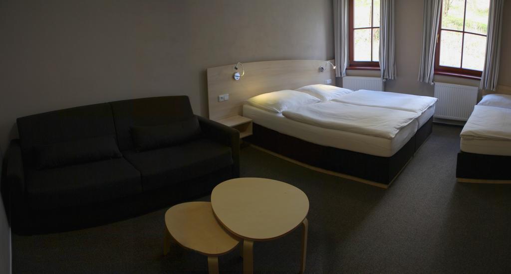 Wellness Hotel Sauna มาลา โมราฟกา ภายนอก รูปภาพ